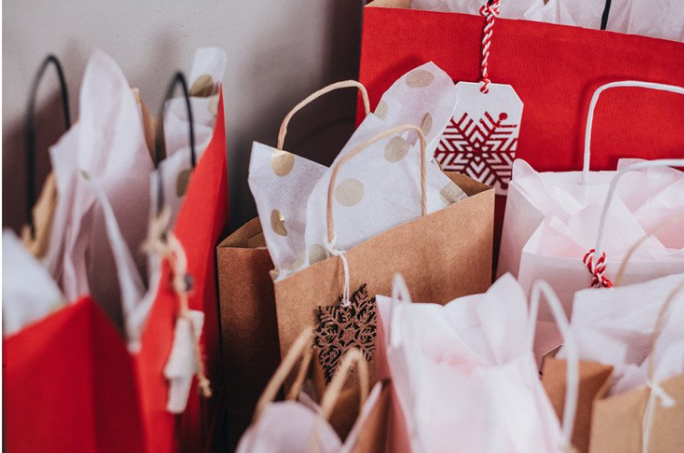 holiday gift bags from black friday